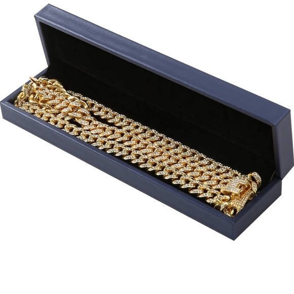 Cuban Chains 18K gold Plated Iced-Out Necklace set - Picture 6 of 7
